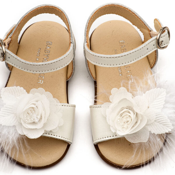 PRI2662-IVORY2-BABYWALKER.jpg Πέδιλο Διακοσμημένο με Χειροποίητο Λουλούδι με Πούπουλα PRI2662 Εκρού Babywalker